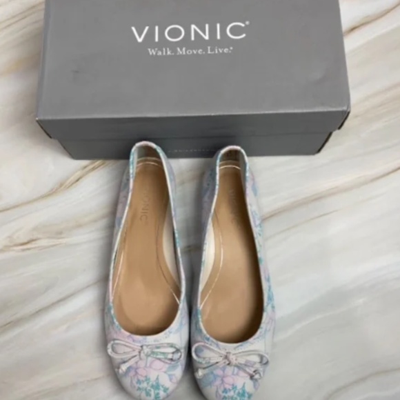 NWT Vionic Callisto Ballet Flats in Pastel Florals - size 6 - Picture 3 of 6
